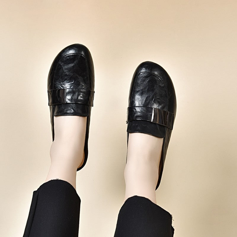 Veloura's Solid Color Round Toe Low-top Women's Leather Shoes